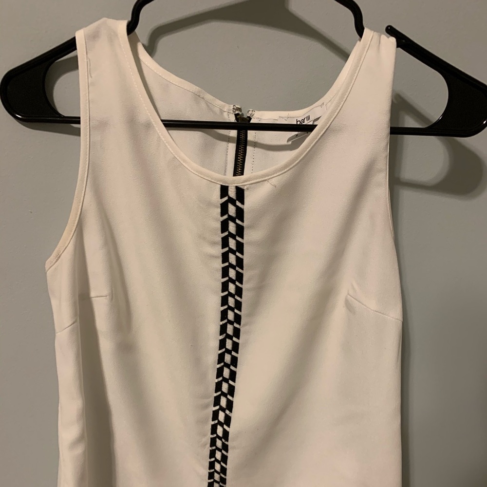 Black and white top with stripe detail